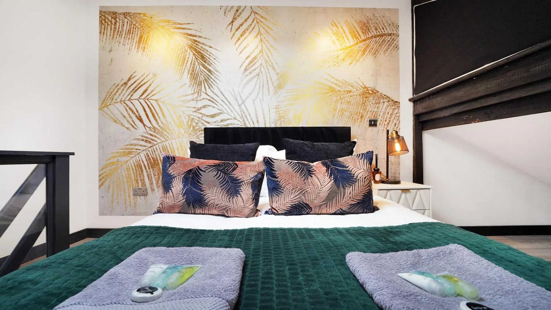 Wow! - New York Living In Yorkshire Apartment Castleford 0*,  United Kingdom