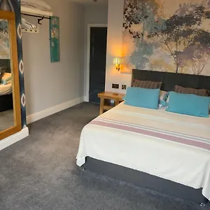 2* Inn Wheldale
