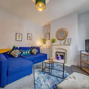  Holiday home Liquorice Lodge- 2 Bed & Parking
